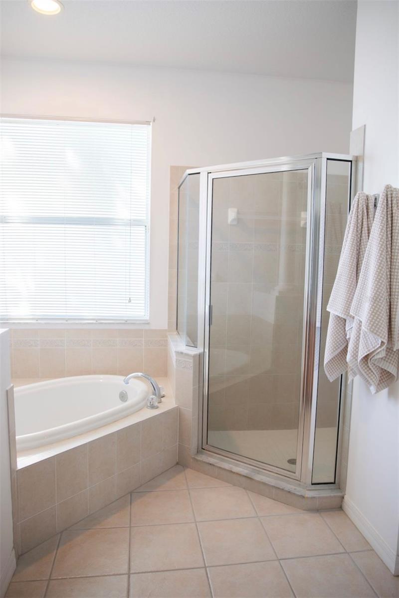 Image 15 of 33 For 1616 Harvest Grove Court