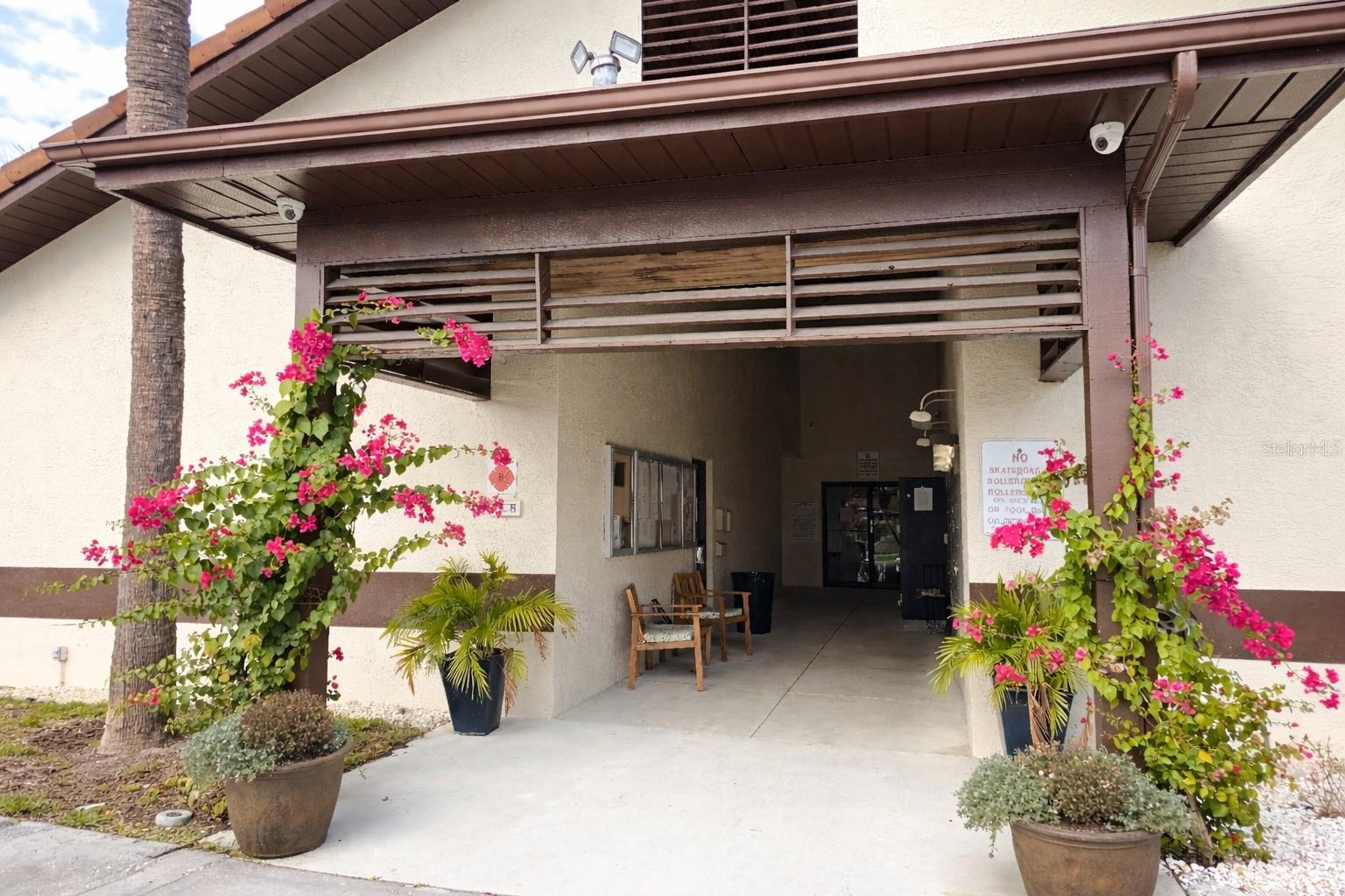 Image 22 of 36 For 7360 Ulmerton Road 20f