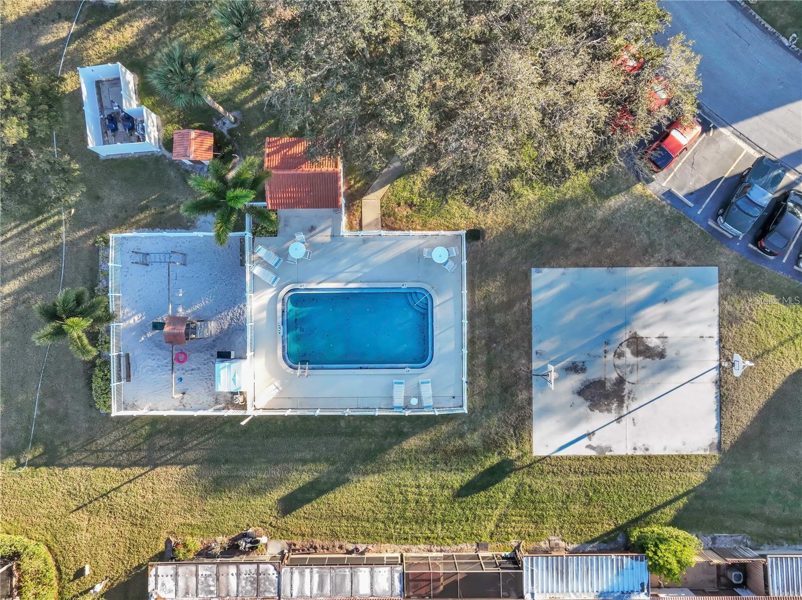 Image 34 of 36 For 7360 Ulmerton Road 20f