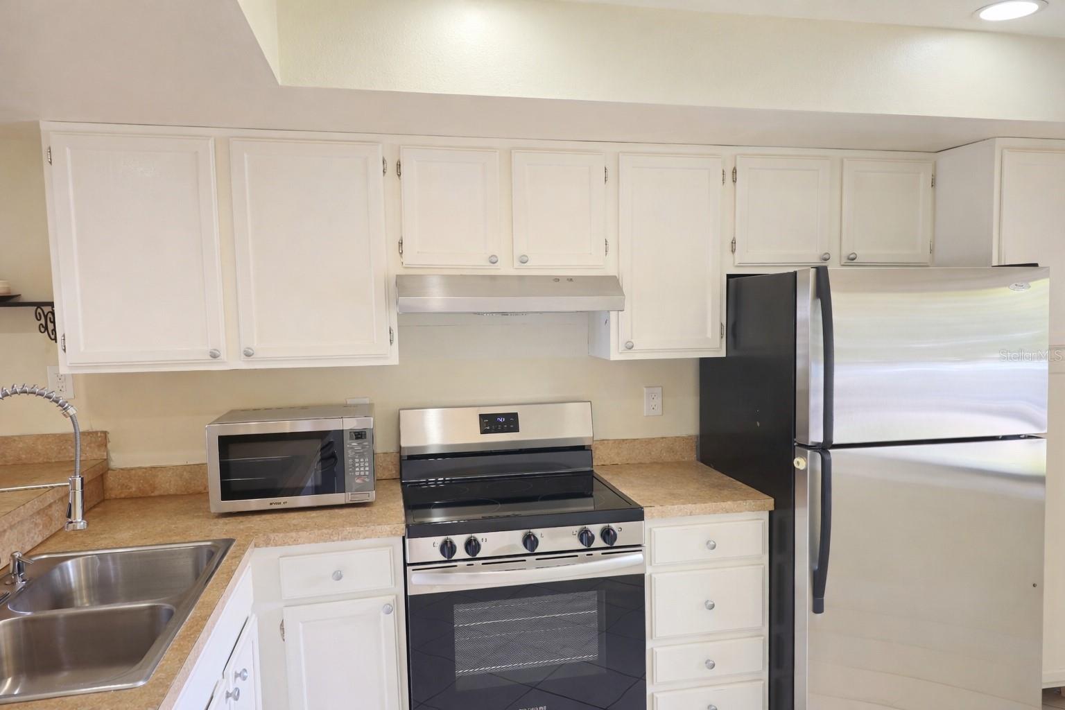 Image 5 of 36 For 7360 Ulmerton Road 20f