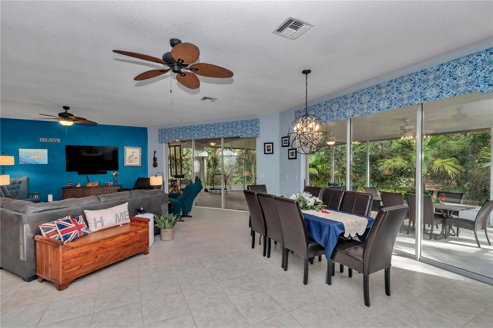 Image 13 of 61 For 10257 Sw 193rd Ct