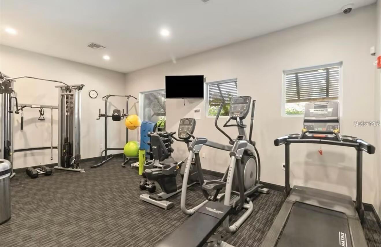 Image 31 of 33 For 1338 Royal St. George