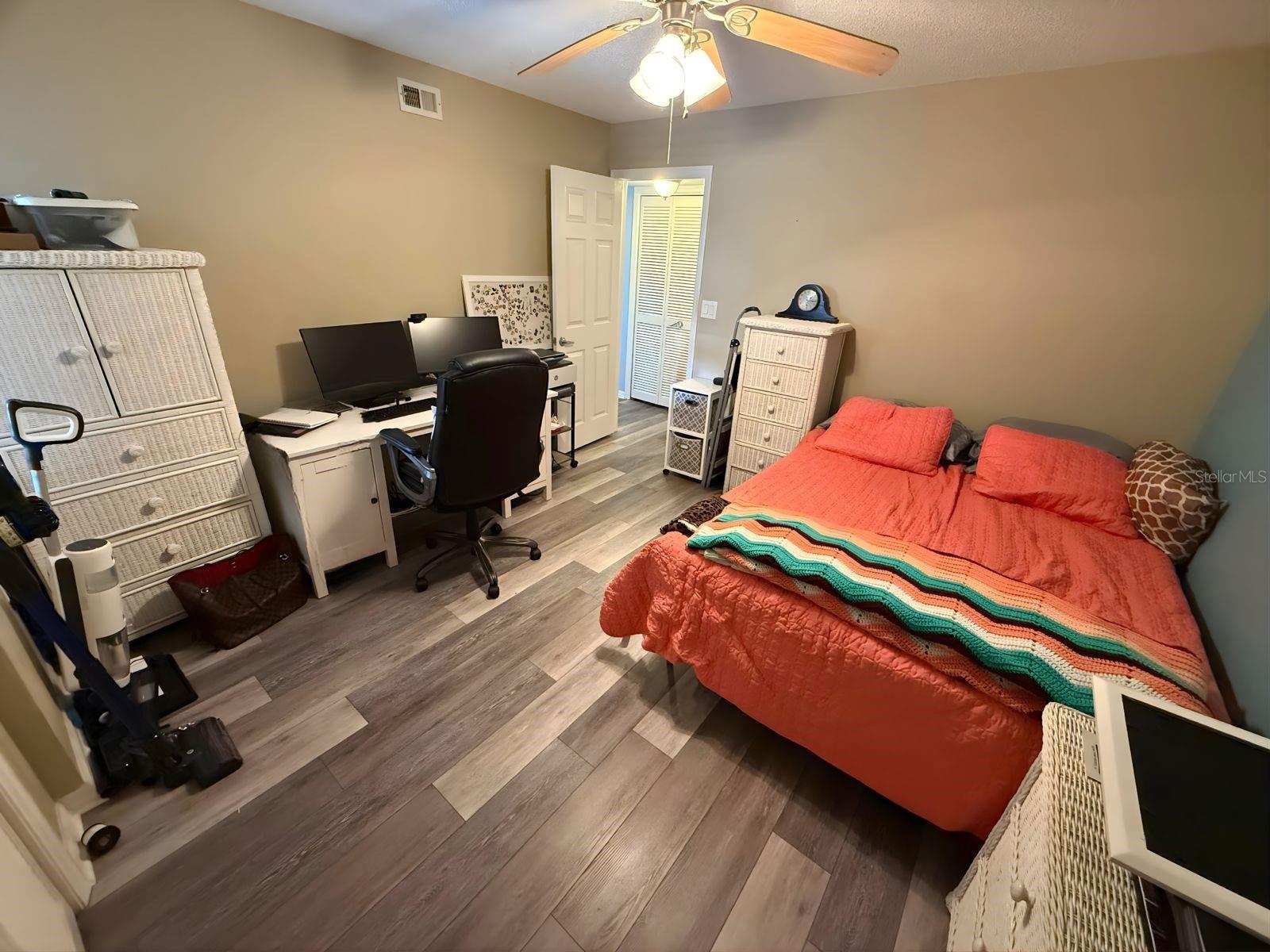 Image 15 of 21 For 5557 Sea Forest Drive 114