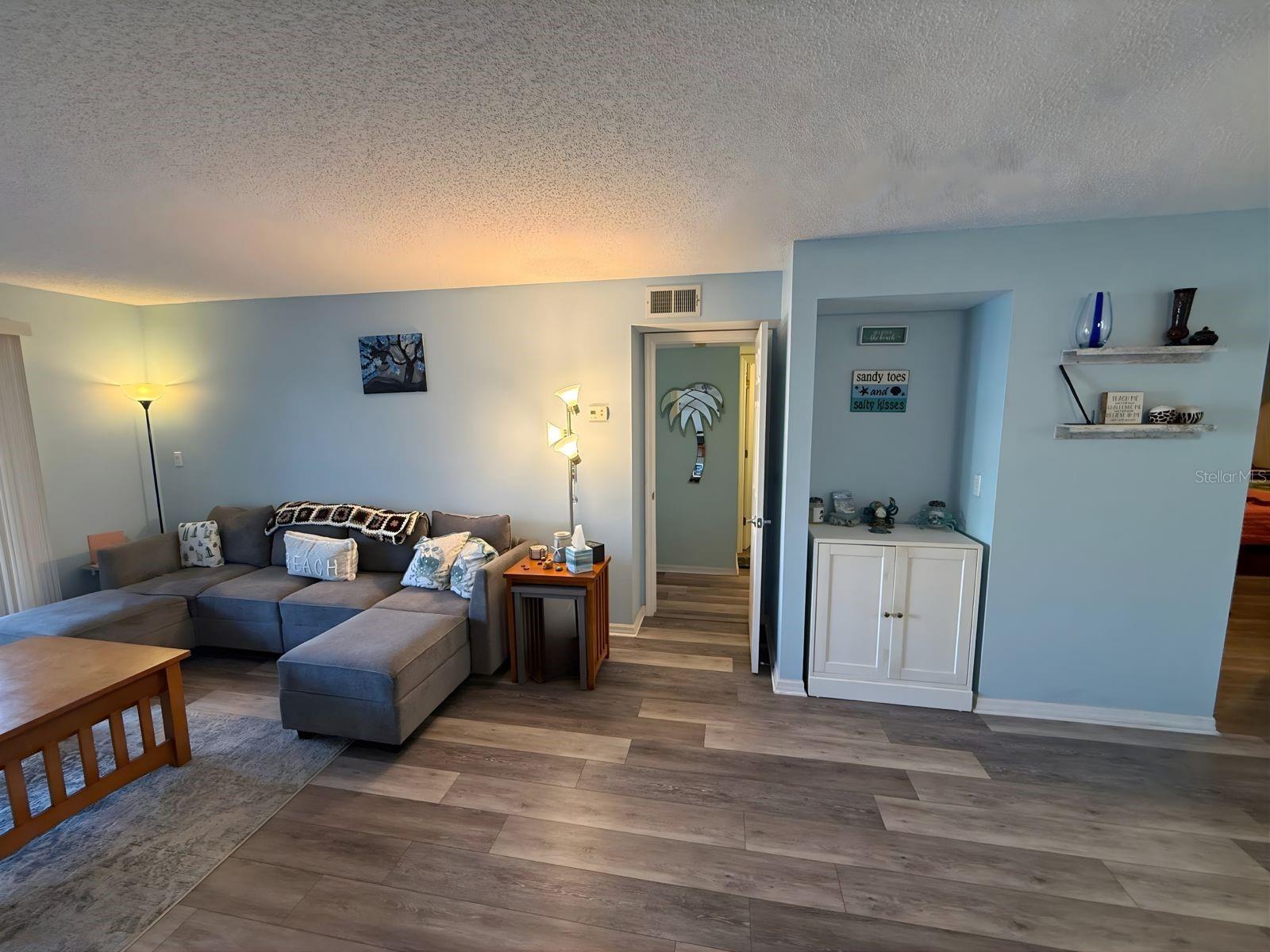 Image 3 of 21 For 5557 Sea Forest Drive 114