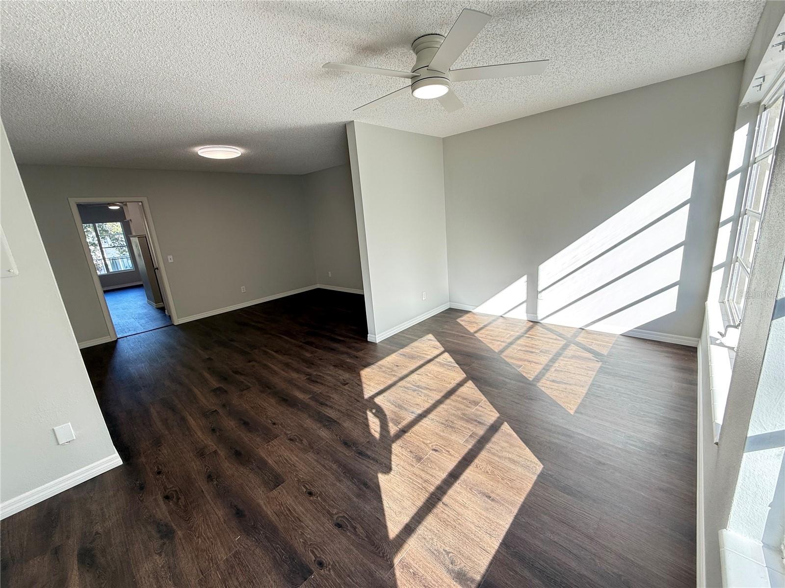 Image 11 of 16 For 2391 Sumatran Way 63