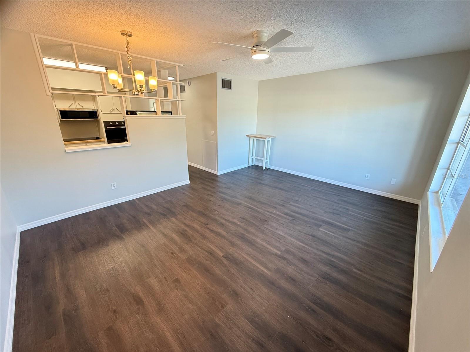 Image 16 of 16 For 2391 Sumatran Way 63