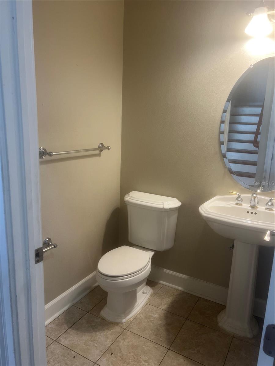 Image 15 of 54 For 6573 Simone Shores Circle