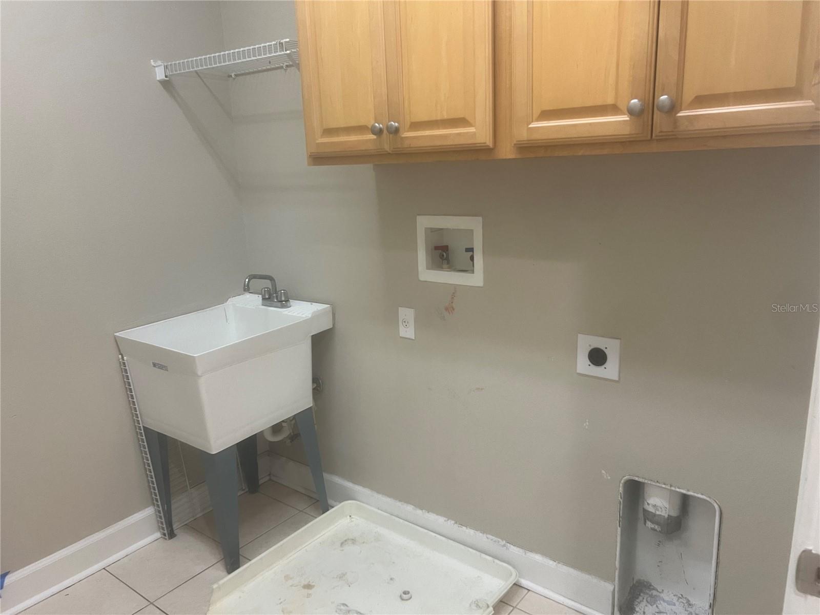 Image 27 of 54 For 6573 Simone Shores Circle