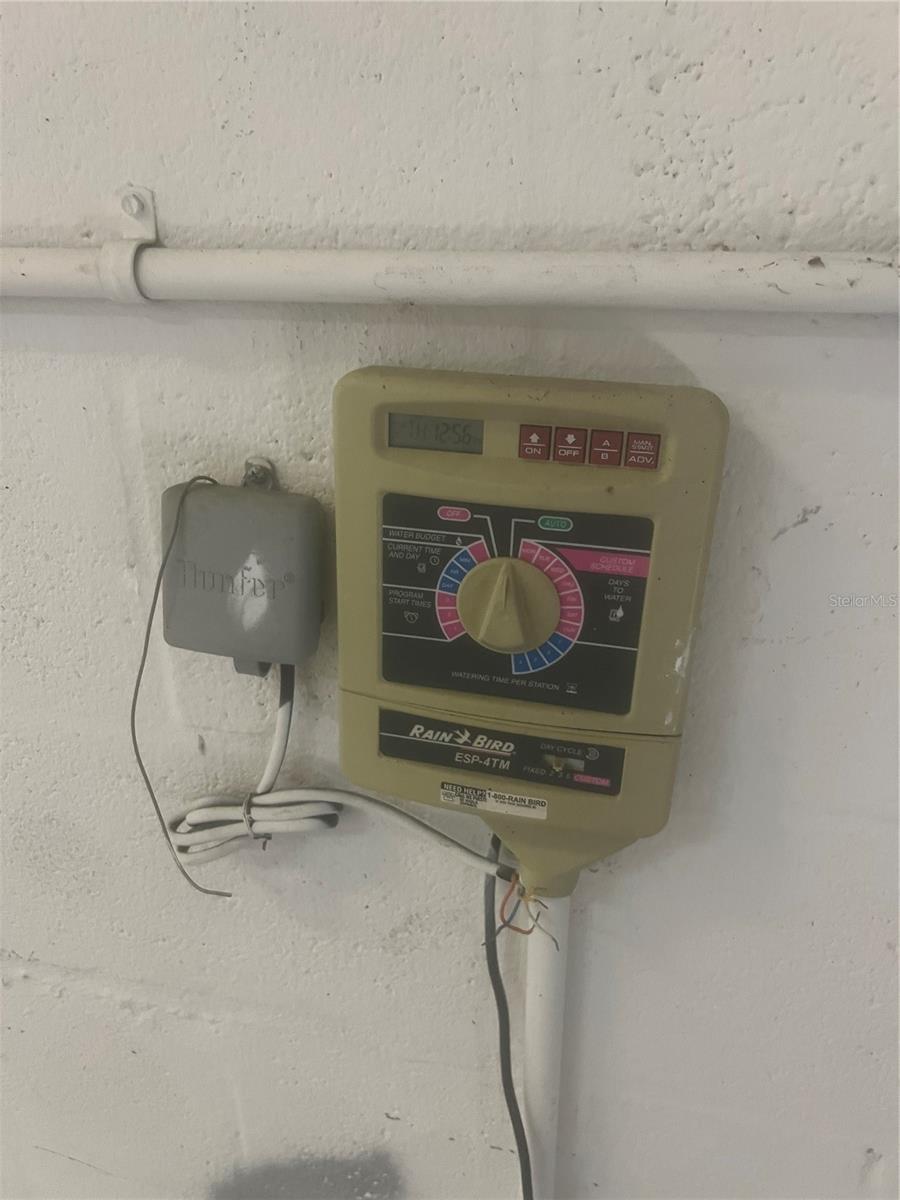 Image 35 of 54 For 6573 Simone Shores Circle