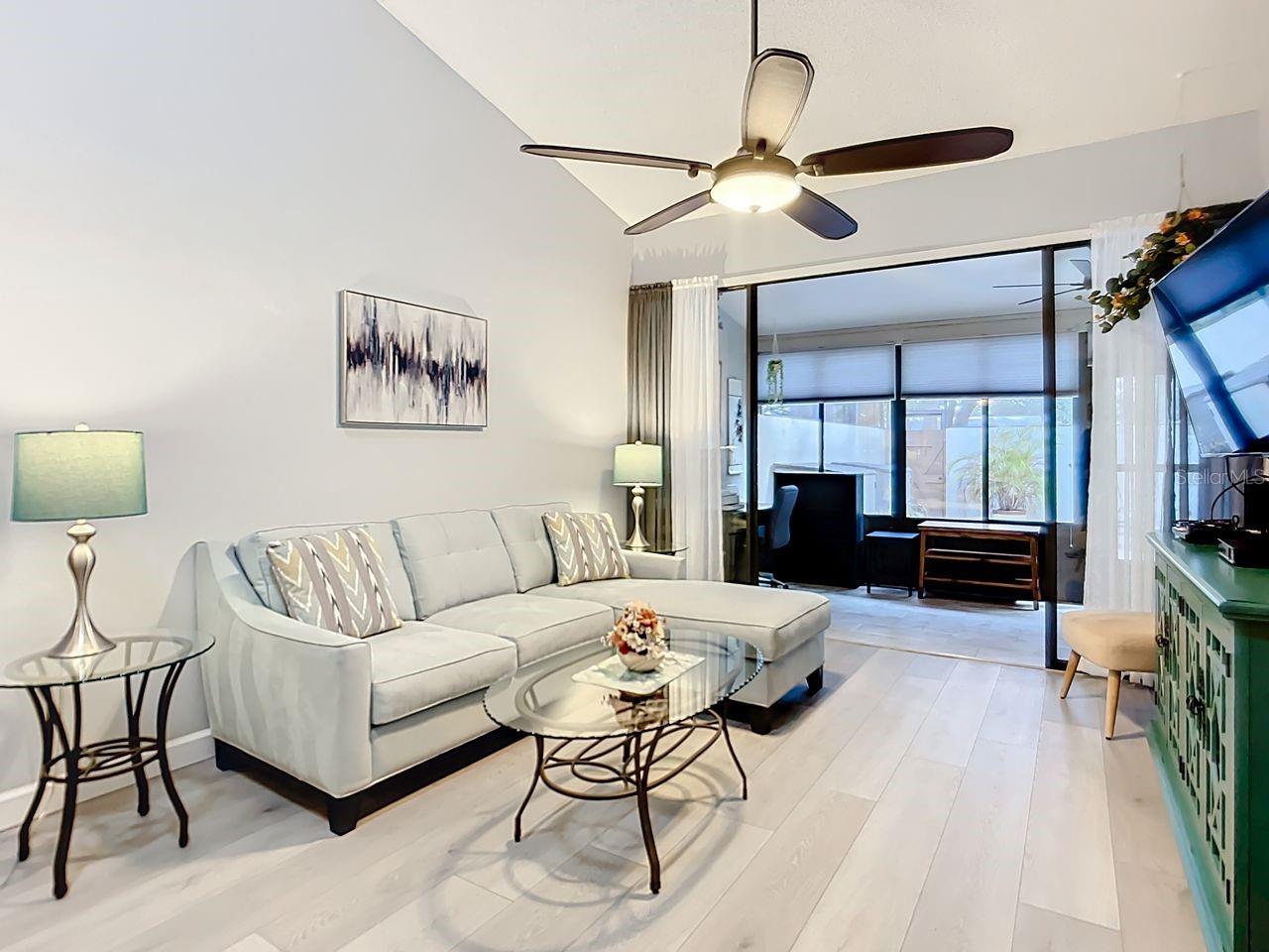 Image 18 of 39 For 2907 Oak Lane