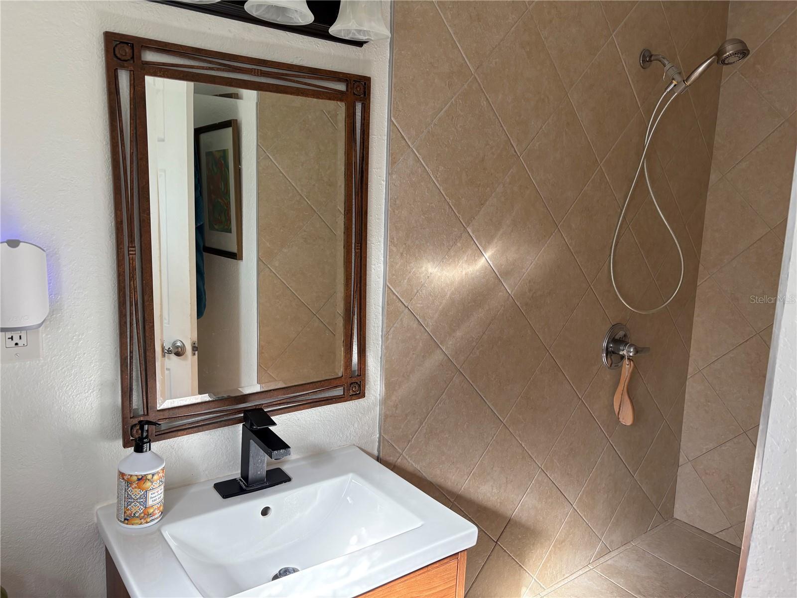 Image 17 of 19 For 4716 Wyoming Avenue