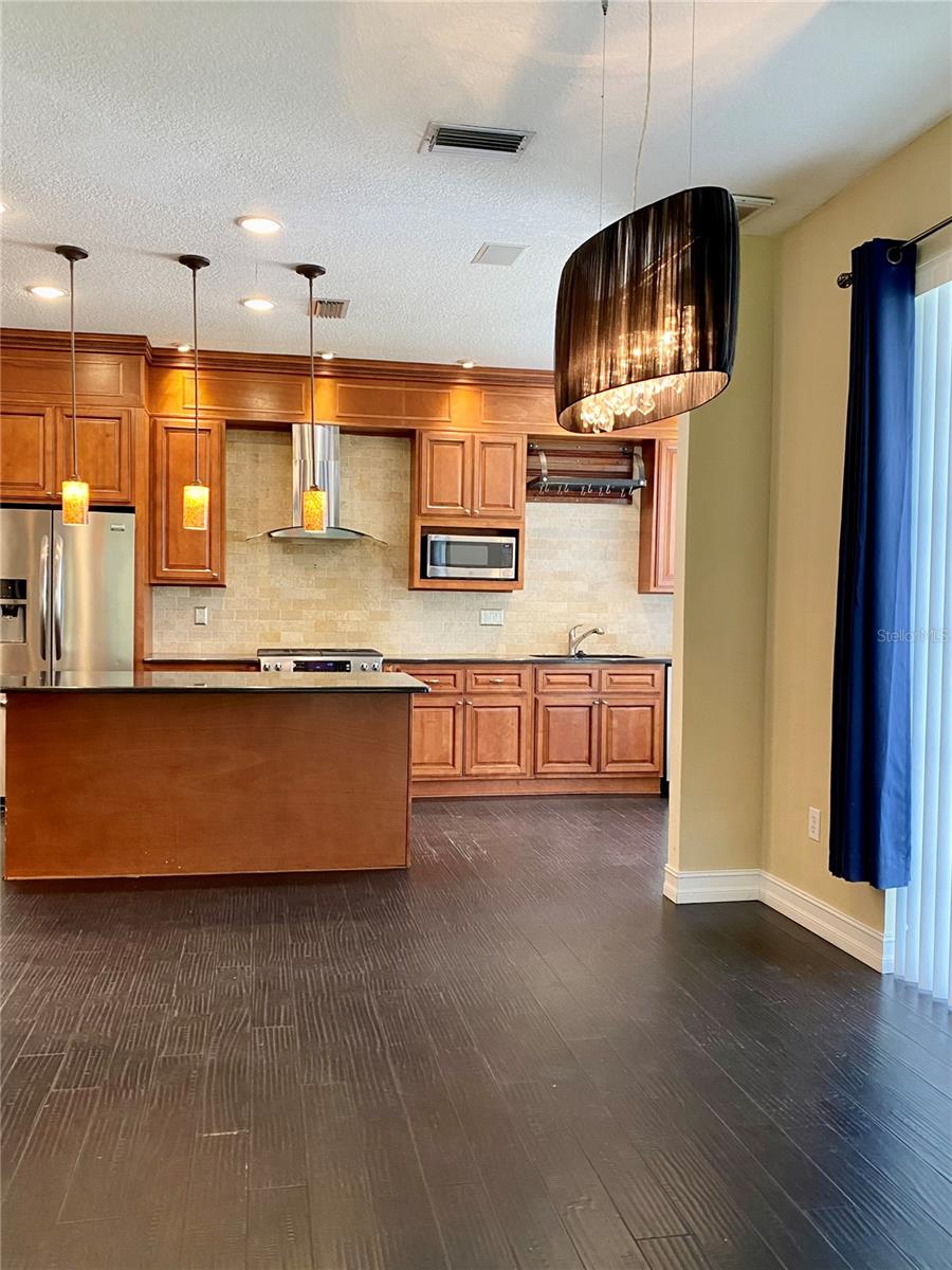 Image 15 of 47 For 10503 Chilmark Way