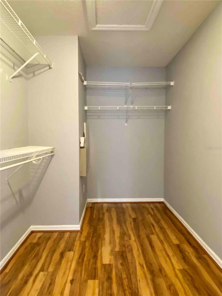 Image 27 of 47 For 10503 Chilmark Way