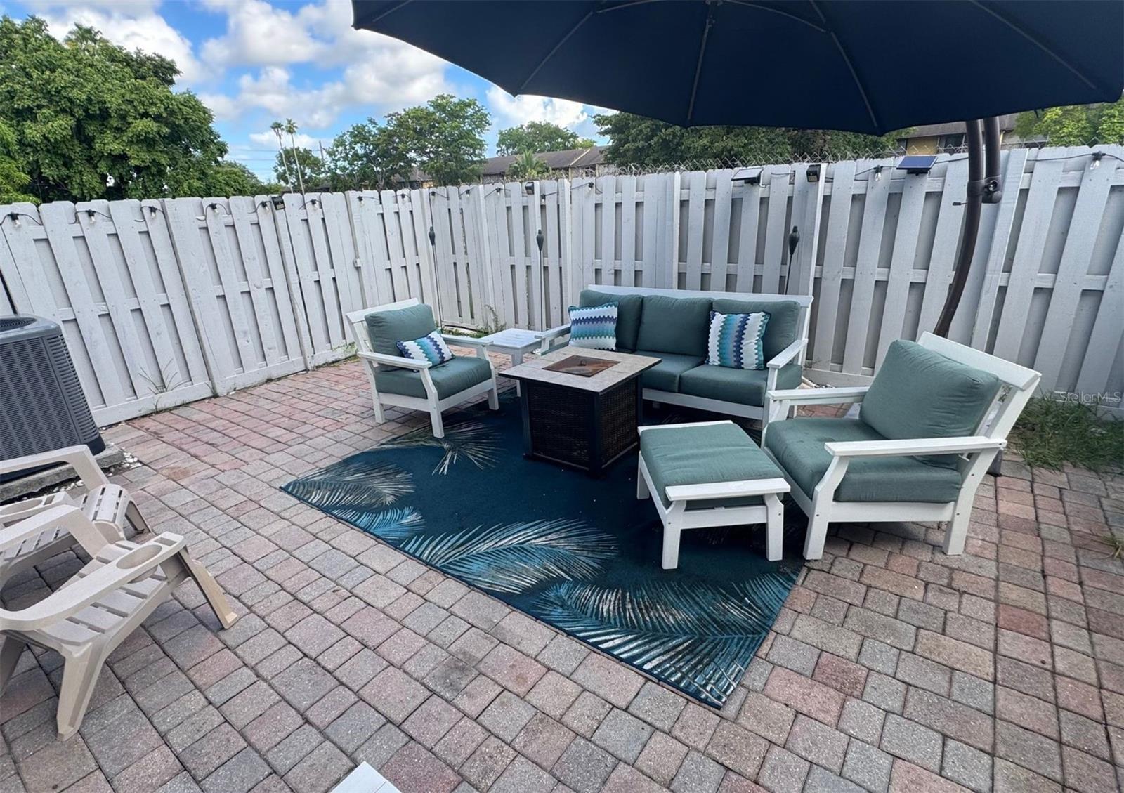 Image 28 of 44 For 1041 Ne 208th St