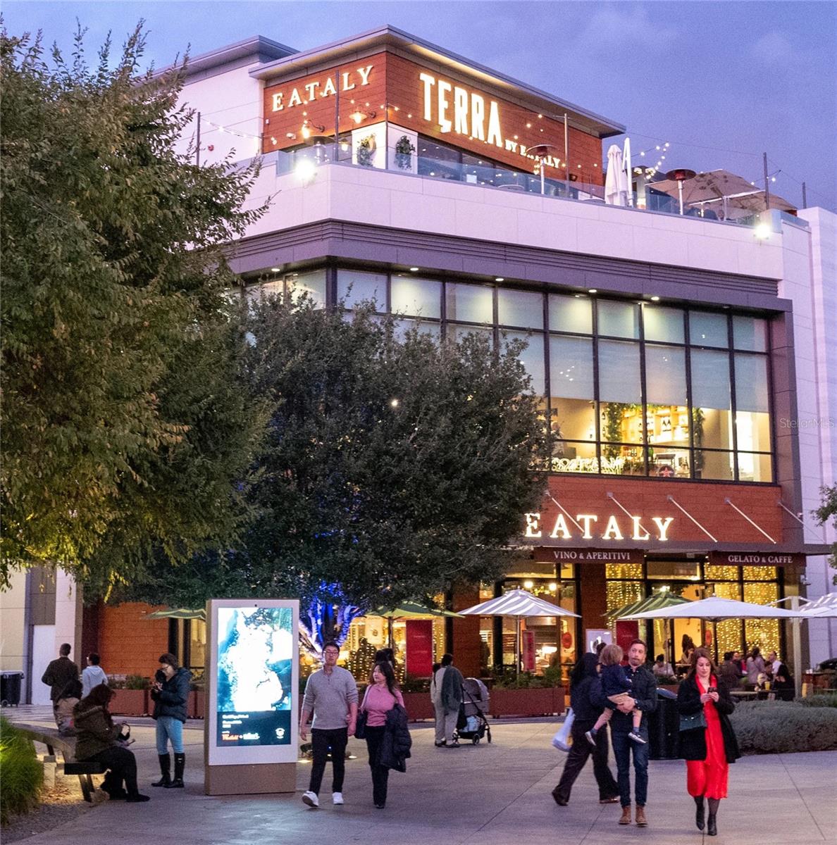 Image 40 of 44 For 1041 Ne 208th St