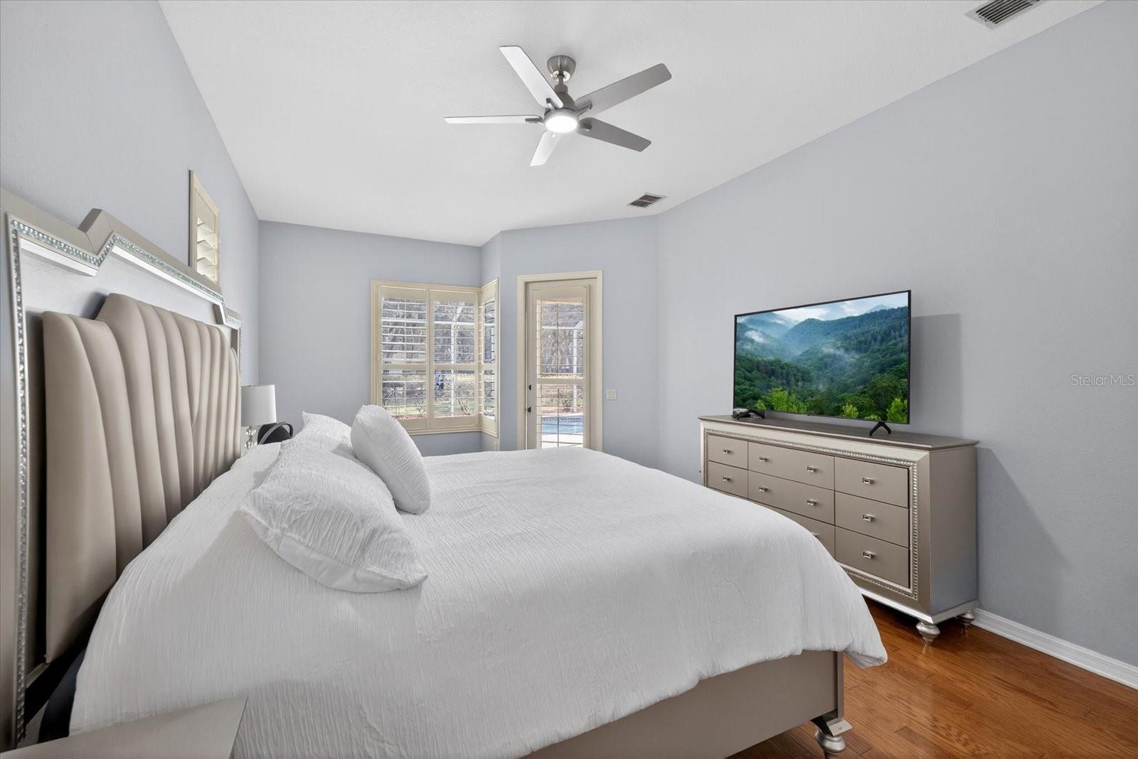 Image 21 of 81 For 13112 Brutus Drive