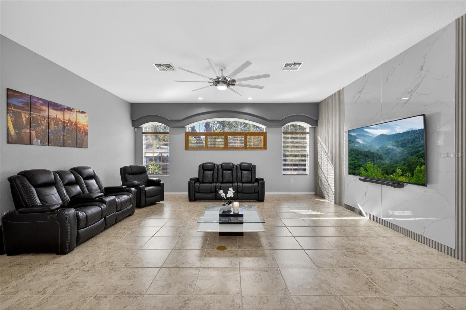 Image 38 of 81 For 13112 Brutus Drive