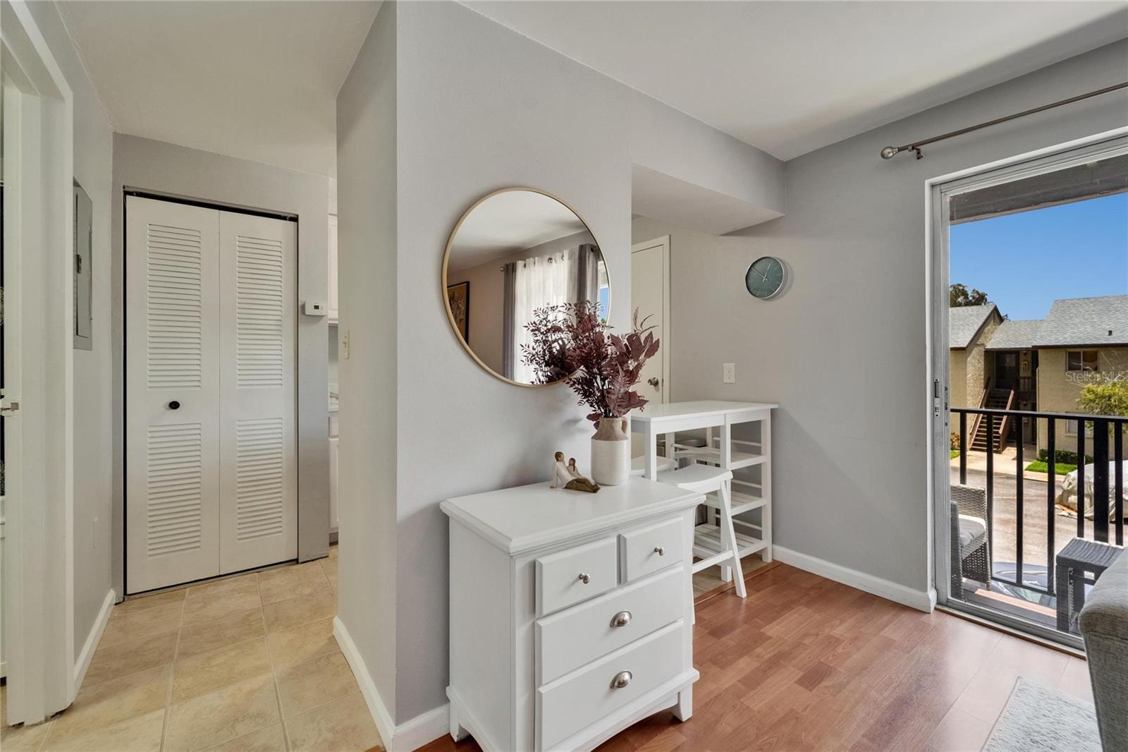 Image 15 of 55 For 4215 Bay Drive 1801e