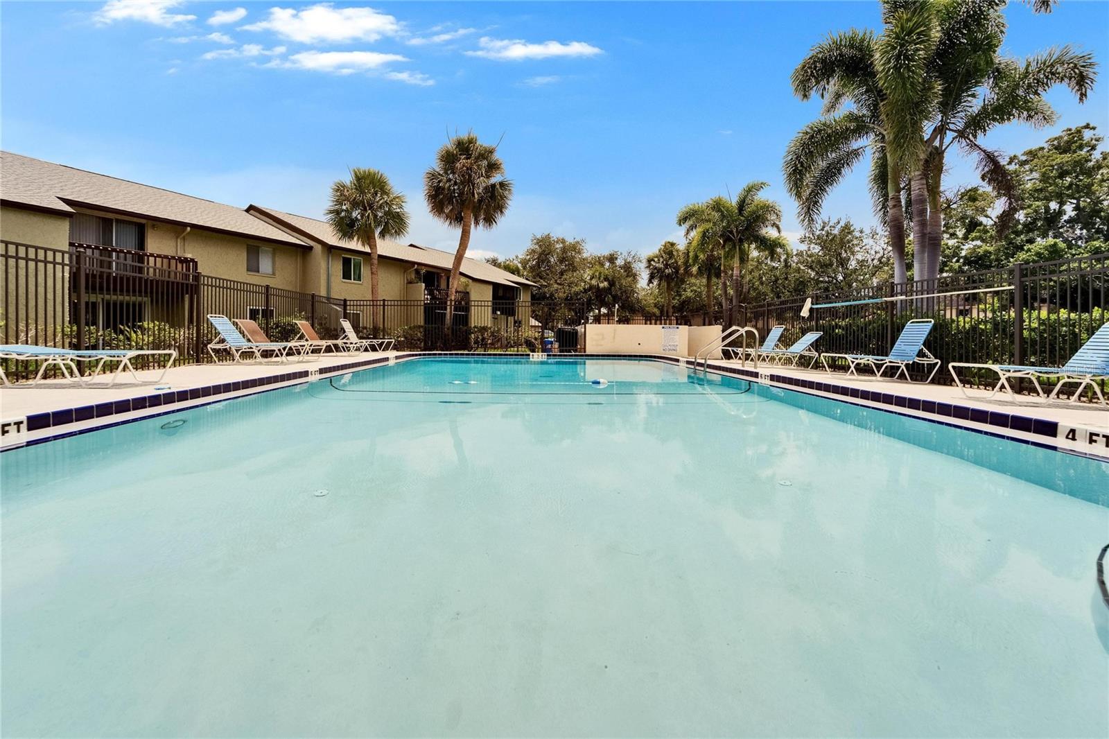 Image 38 of 55 For 4215 Bay Drive 1801e