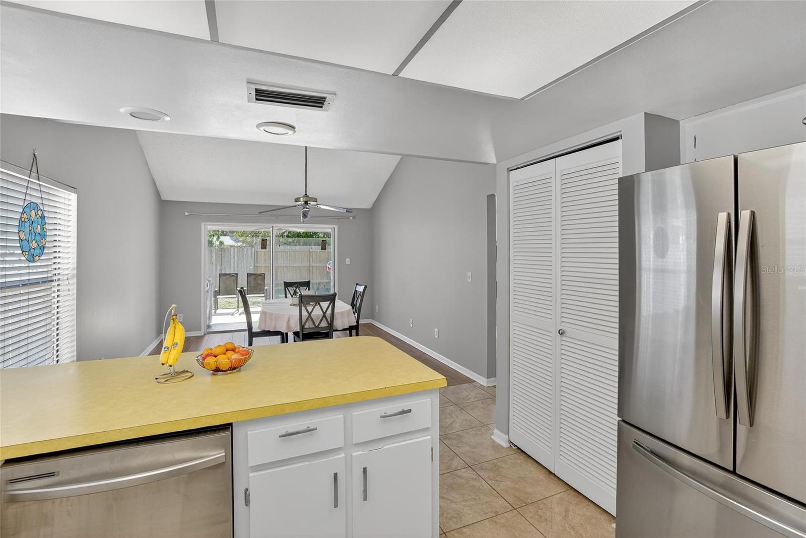 Image 13 of 49 For 614 Sandalwood Drive