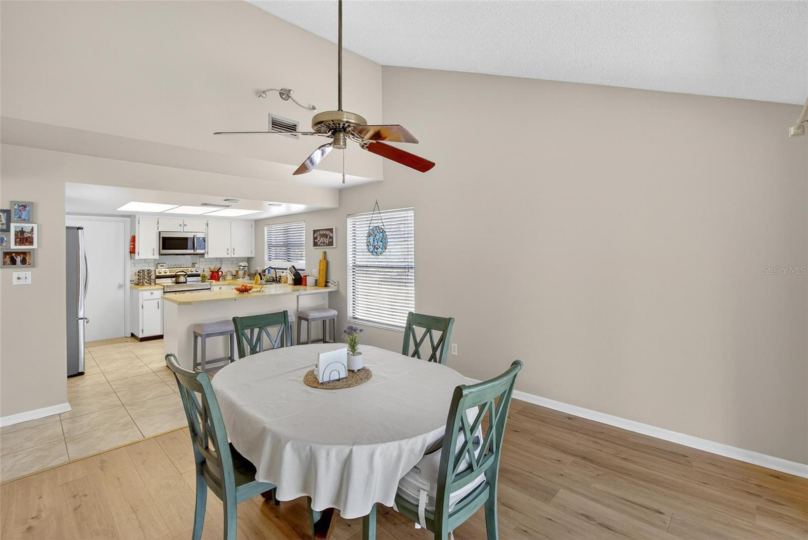 Image 15 of 49 For 614 Sandalwood Drive