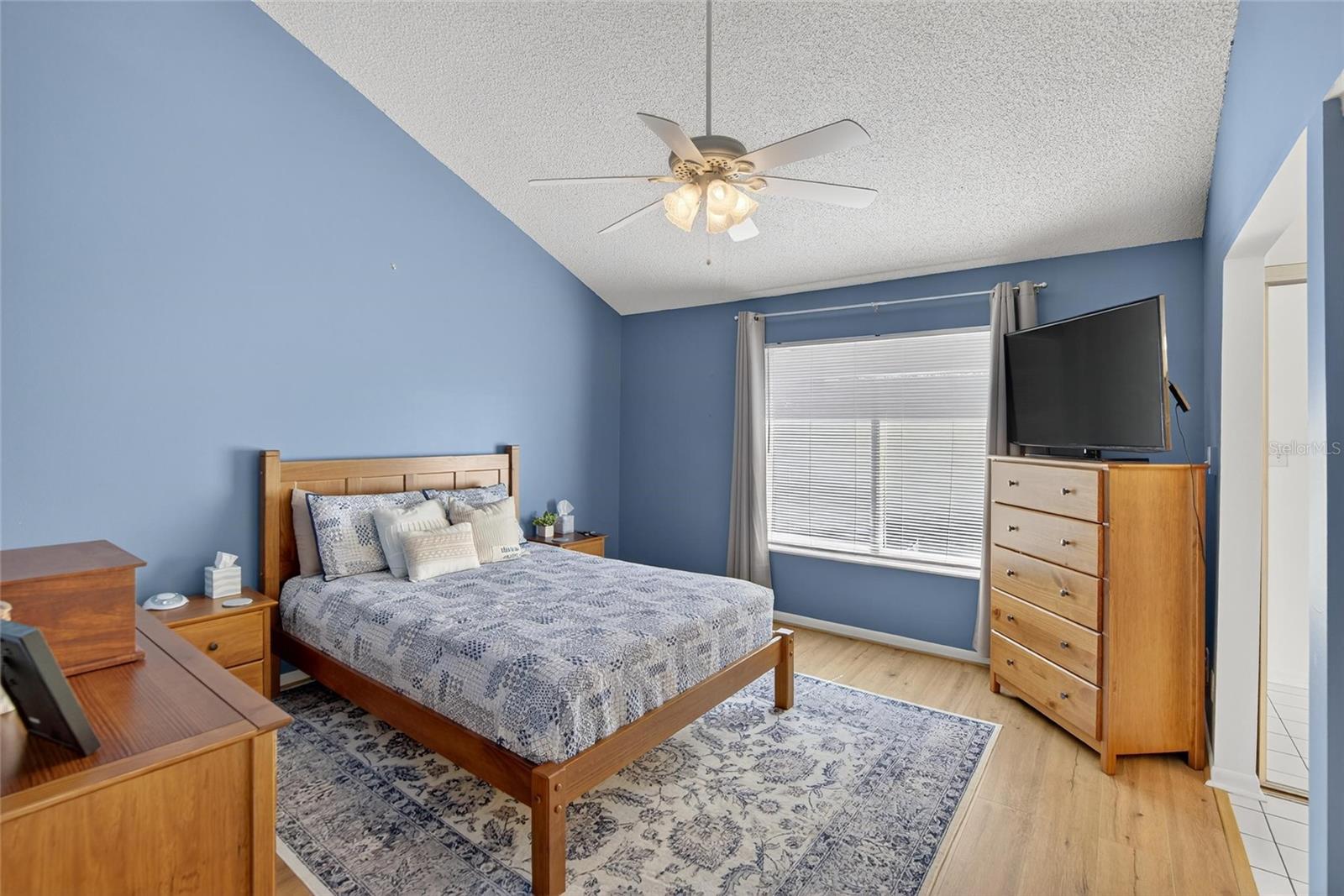 Image 17 of 49 For 614 Sandalwood Drive