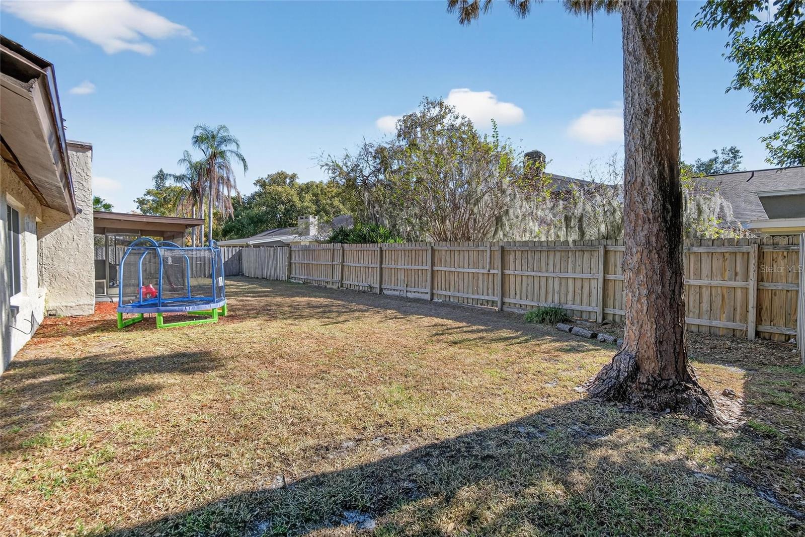 Image 34 of 49 For 614 Sandalwood Drive