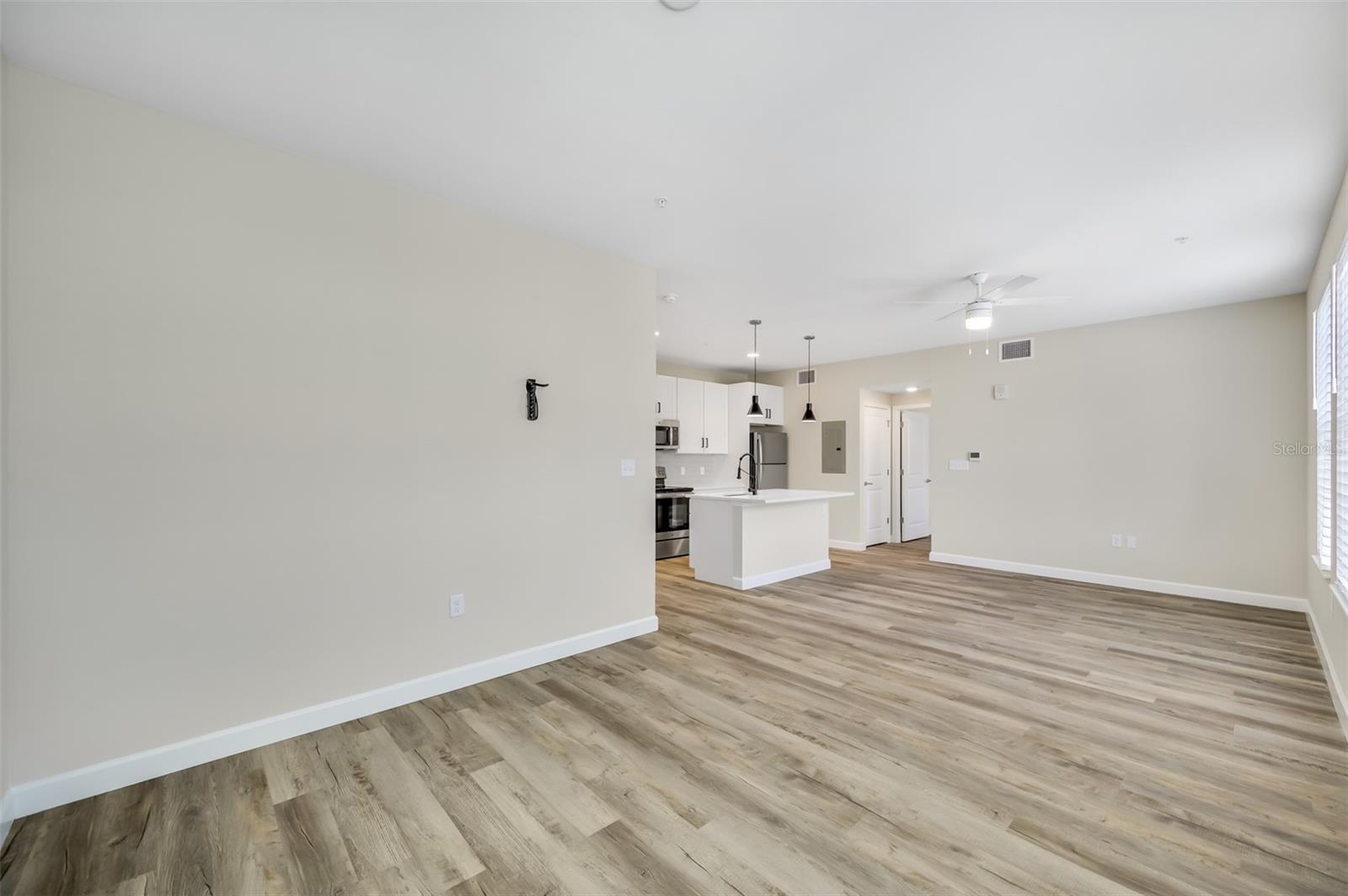 Image 10 of 19 For 710 3rd Avenue S 201