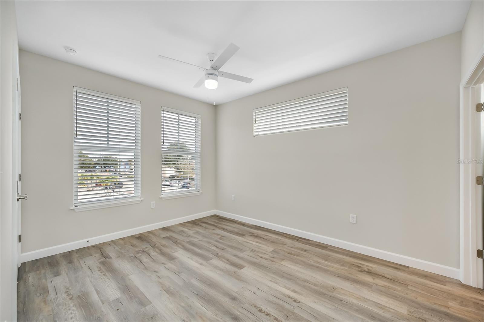 Image 13 of 19 For 710 3rd Avenue S 201