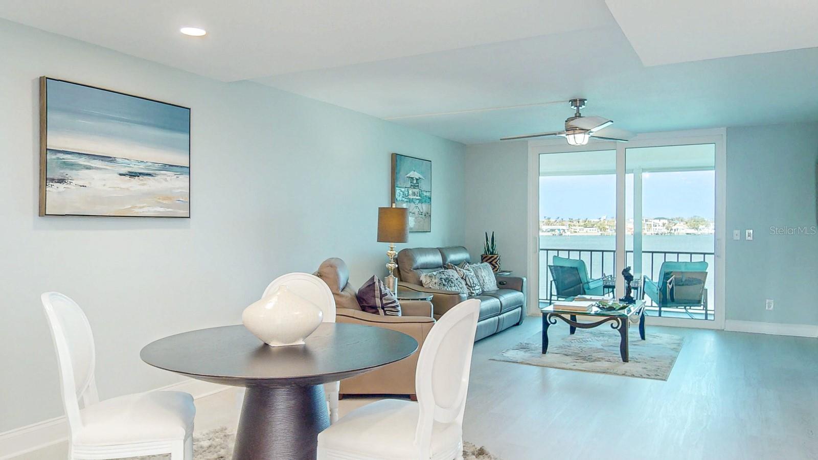 Image 6 of 28 For 7910 Sun Island Drive S 305