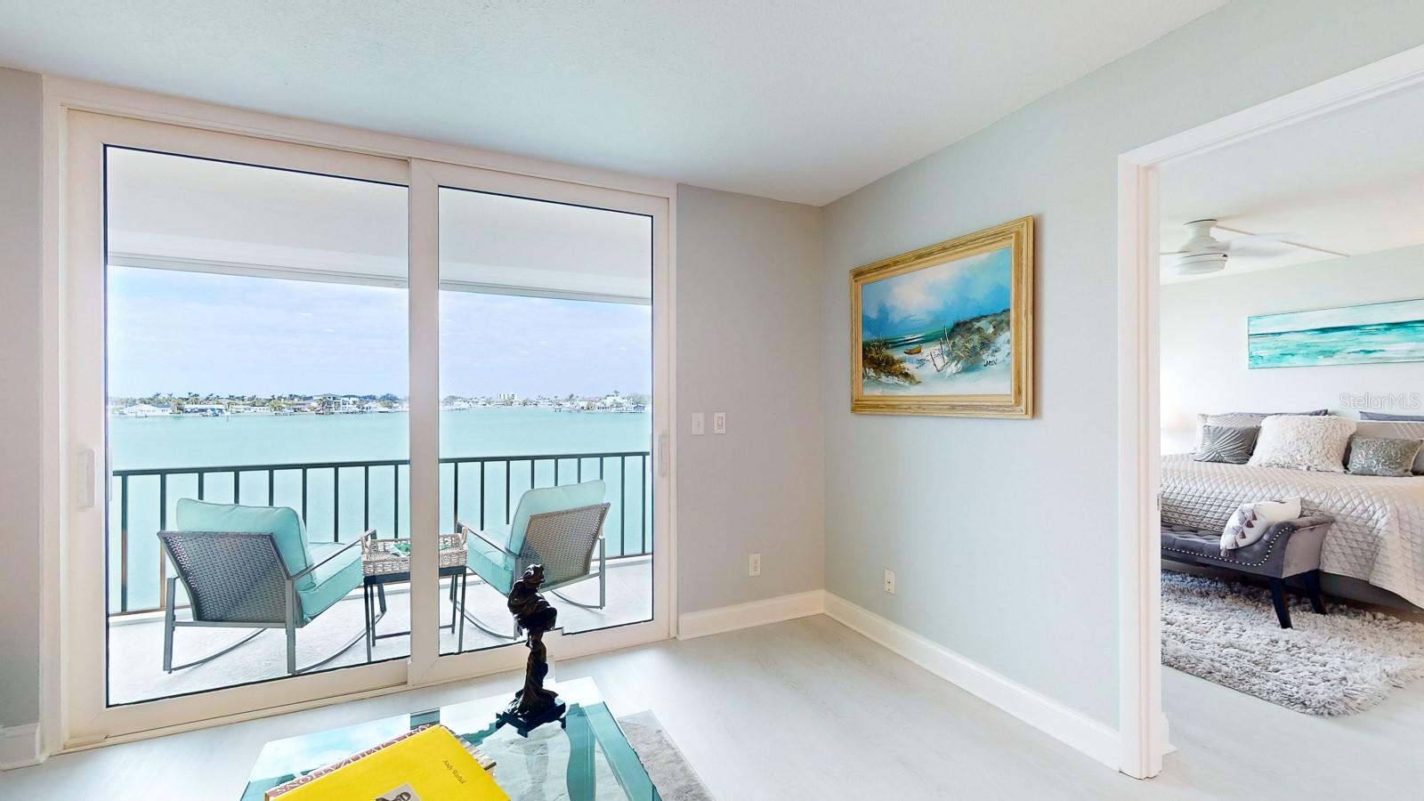 Image 8 of 28 For 7910 Sun Island Drive S 305