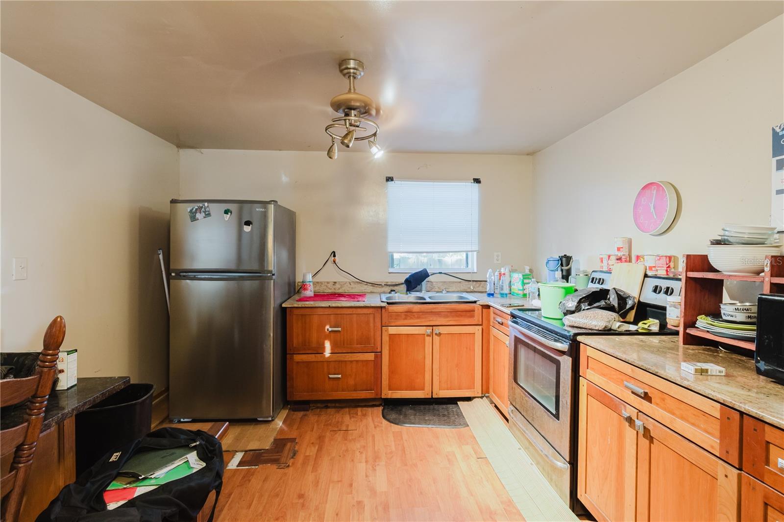 Listing photo id 9 for 12104 Anderson Drive N