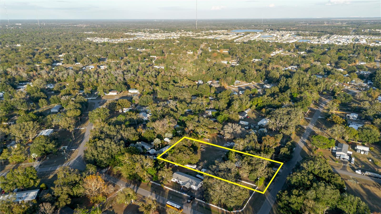 Listing photo id 17 for 12104 Anderson Drive N