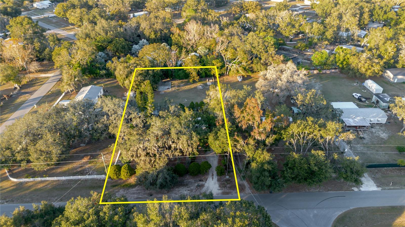 Listing photo id 30 for 12104 Anderson Drive N