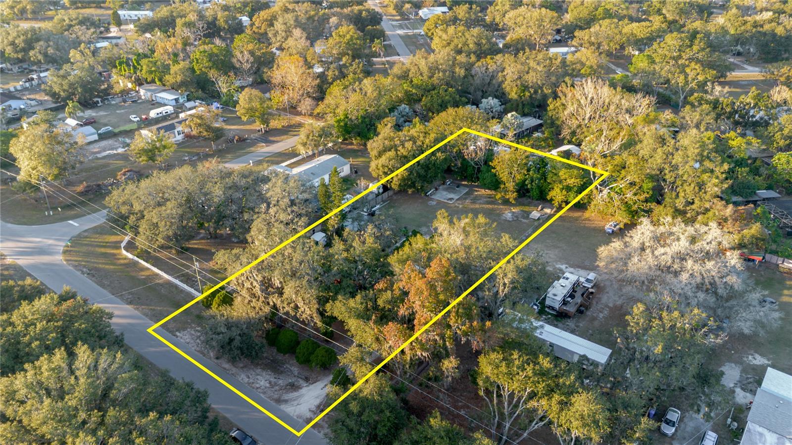 Listing photo id 35 for 12104 Anderson Drive N