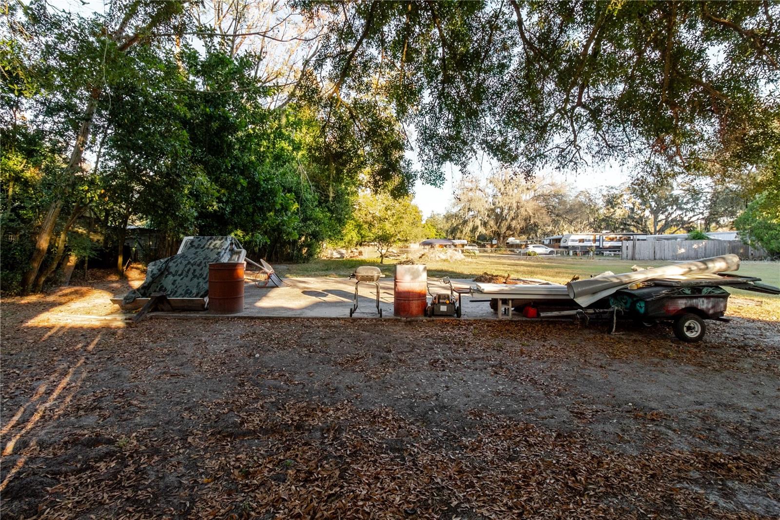 Listing photo id 49 for 12104 Anderson Drive N