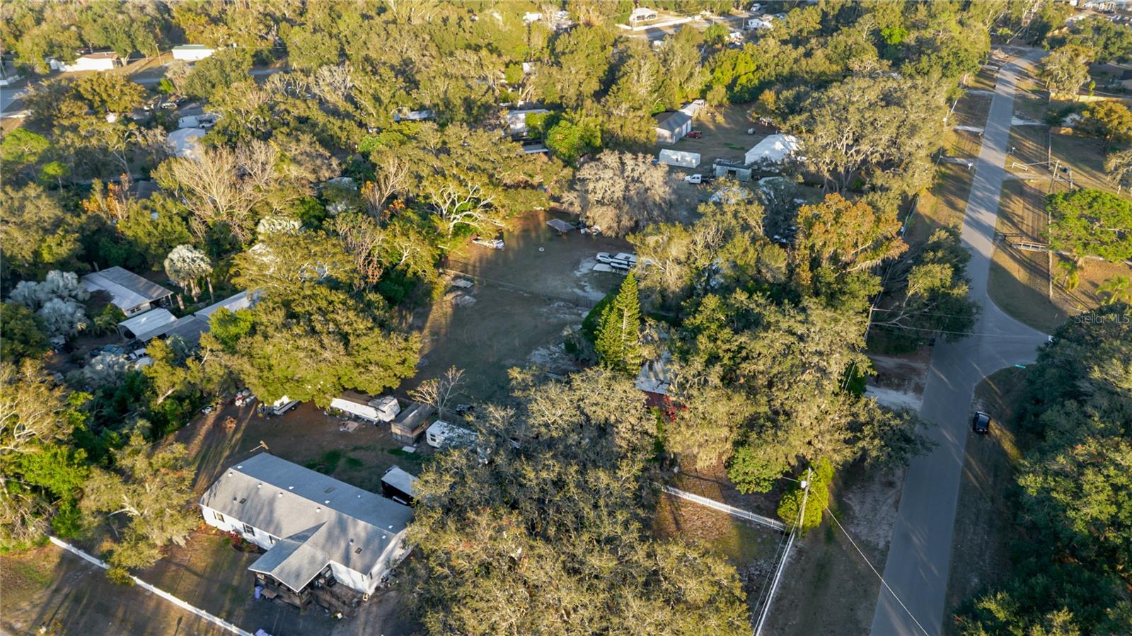 Listing photo id 73 for 12104 Anderson Drive N