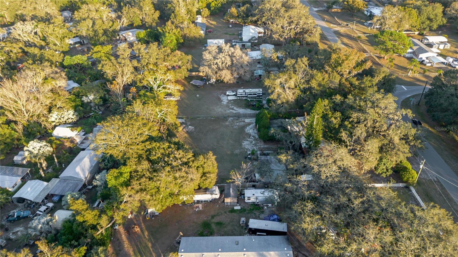 Listing photo id 74 for 12104 Anderson Drive N