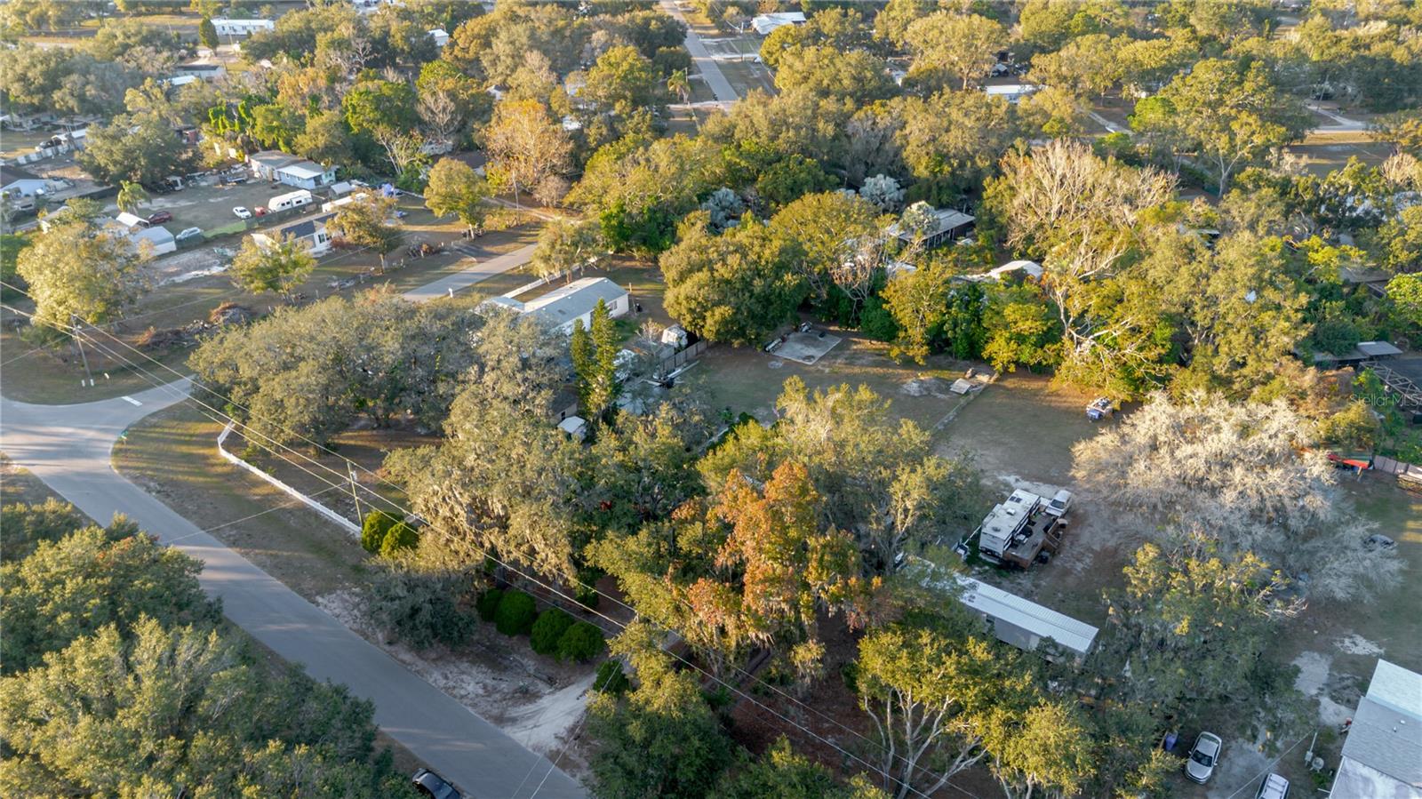 Listing photo id 78 for 12104 Anderson Drive N