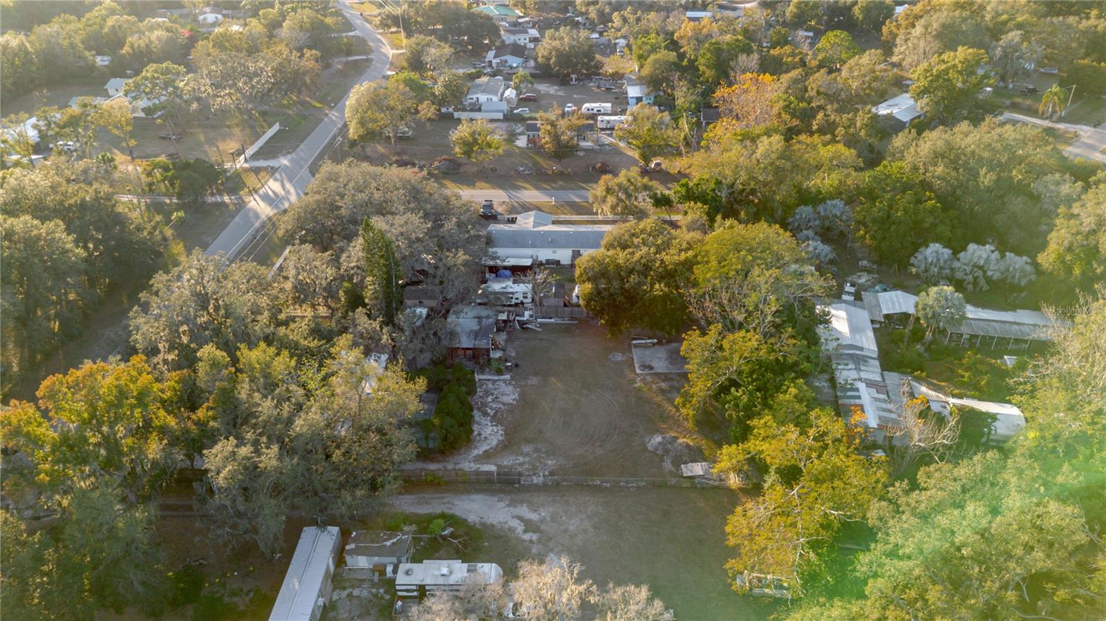 Listing photo id 80 for 12104 Anderson Drive N