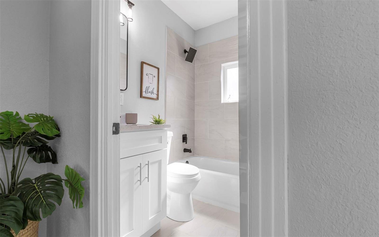 Image 17 of 23 For 1915 Powhatan Avenue