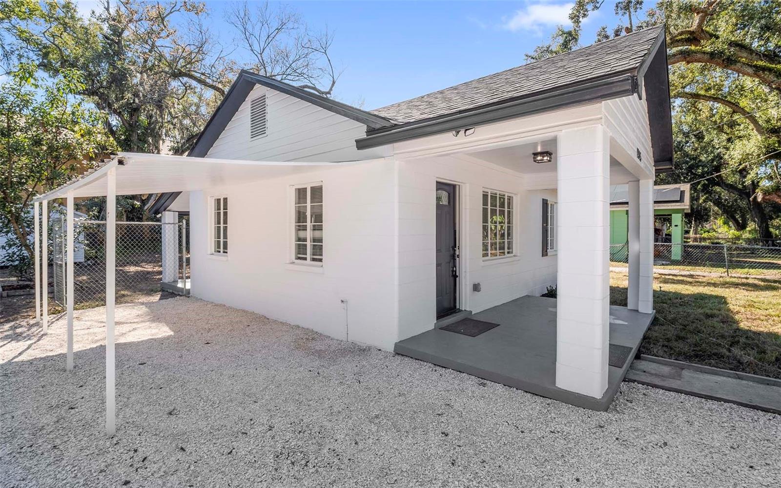 Image 4 of 23 For 1915 Powhatan Avenue