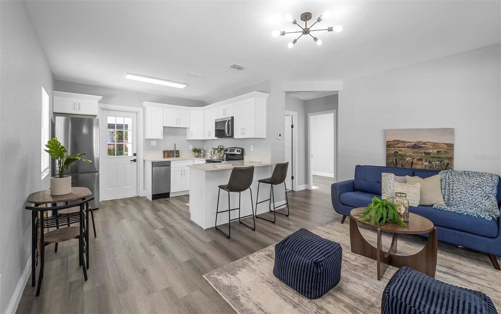 Image 5 of 23 For 1915 Powhatan Avenue