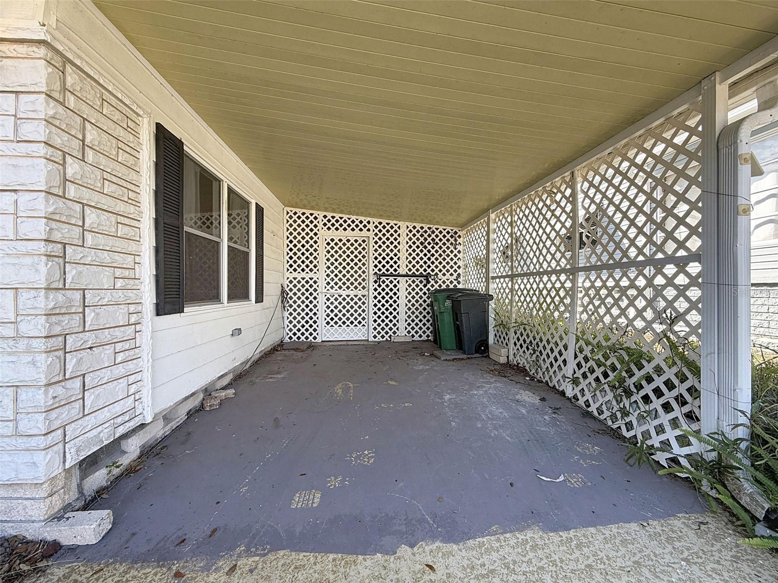 Image 39 of 50 For 31 New Fawn Court 22