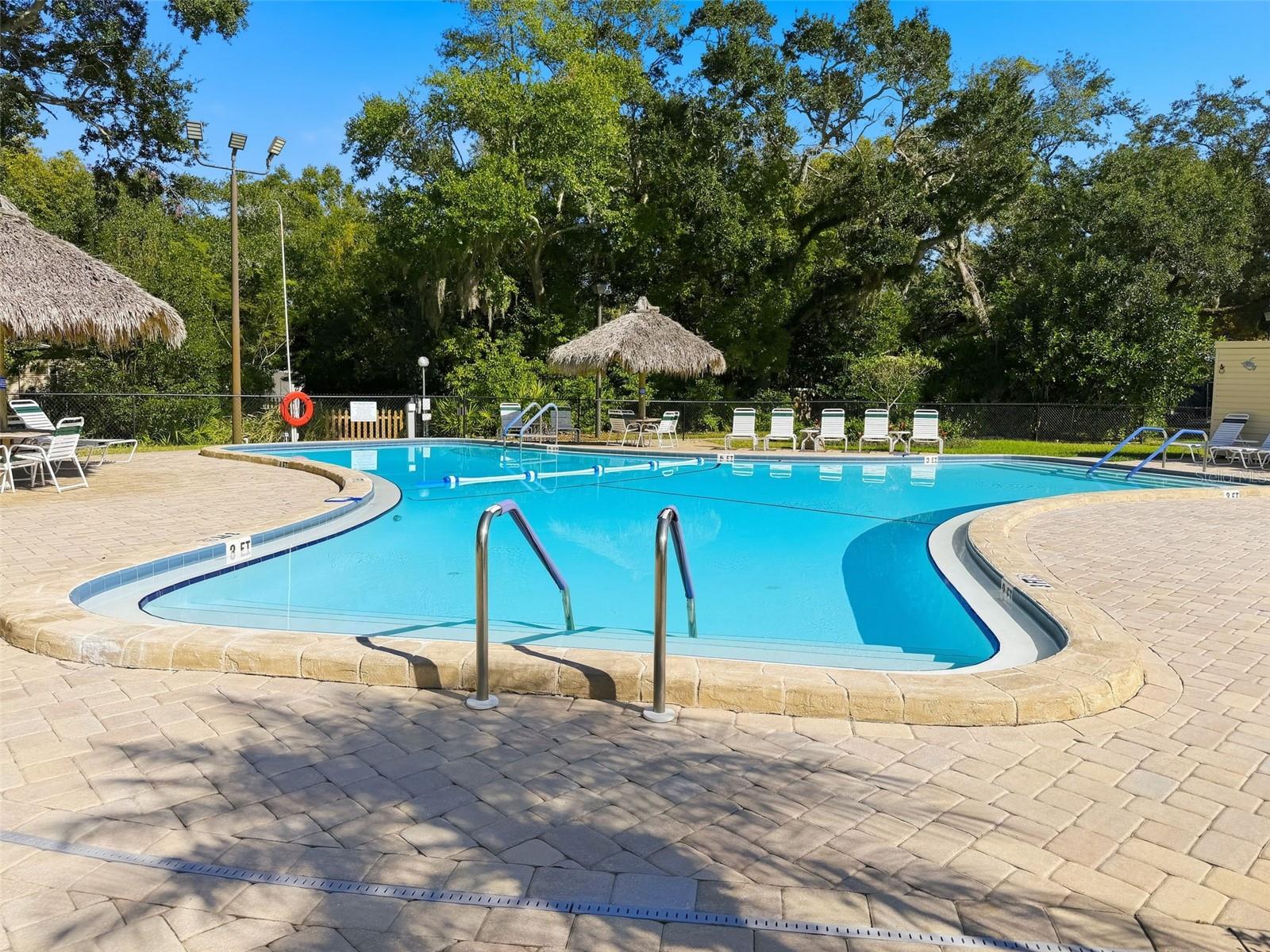 Image 41 of 50 For 31 New Fawn Court 22