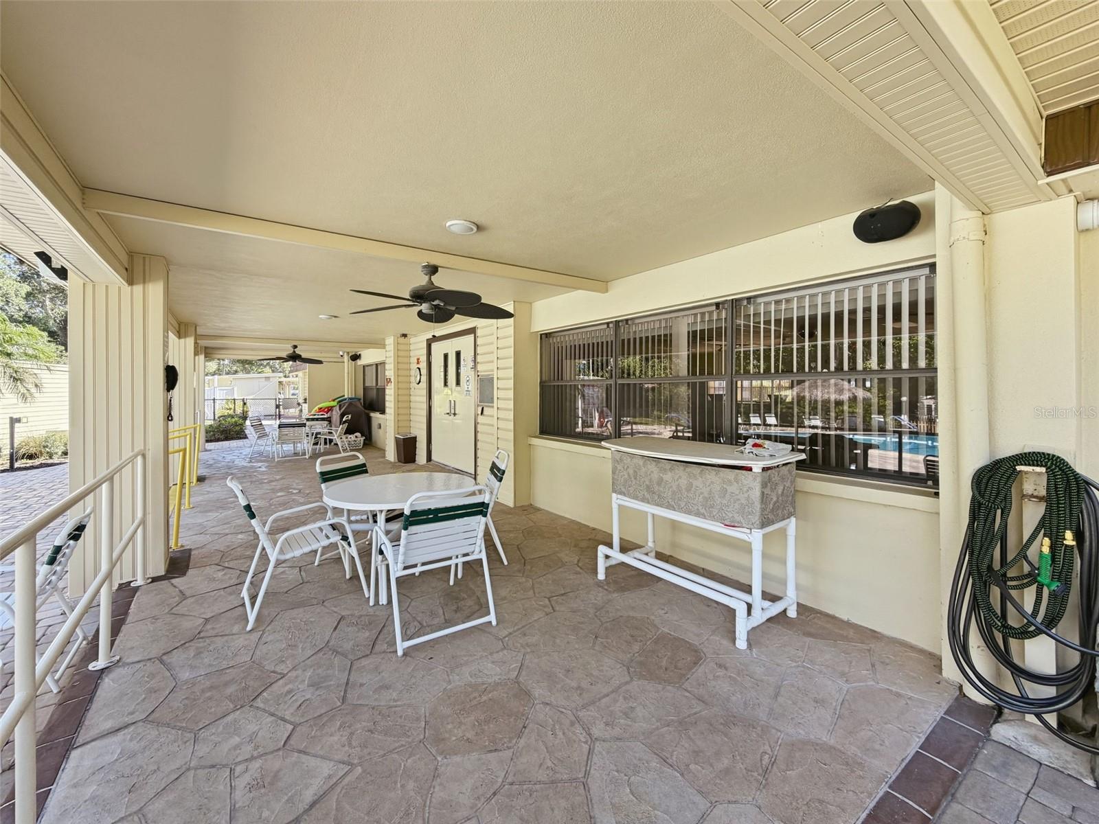 Image 47 of 50 For 31 New Fawn Court 22