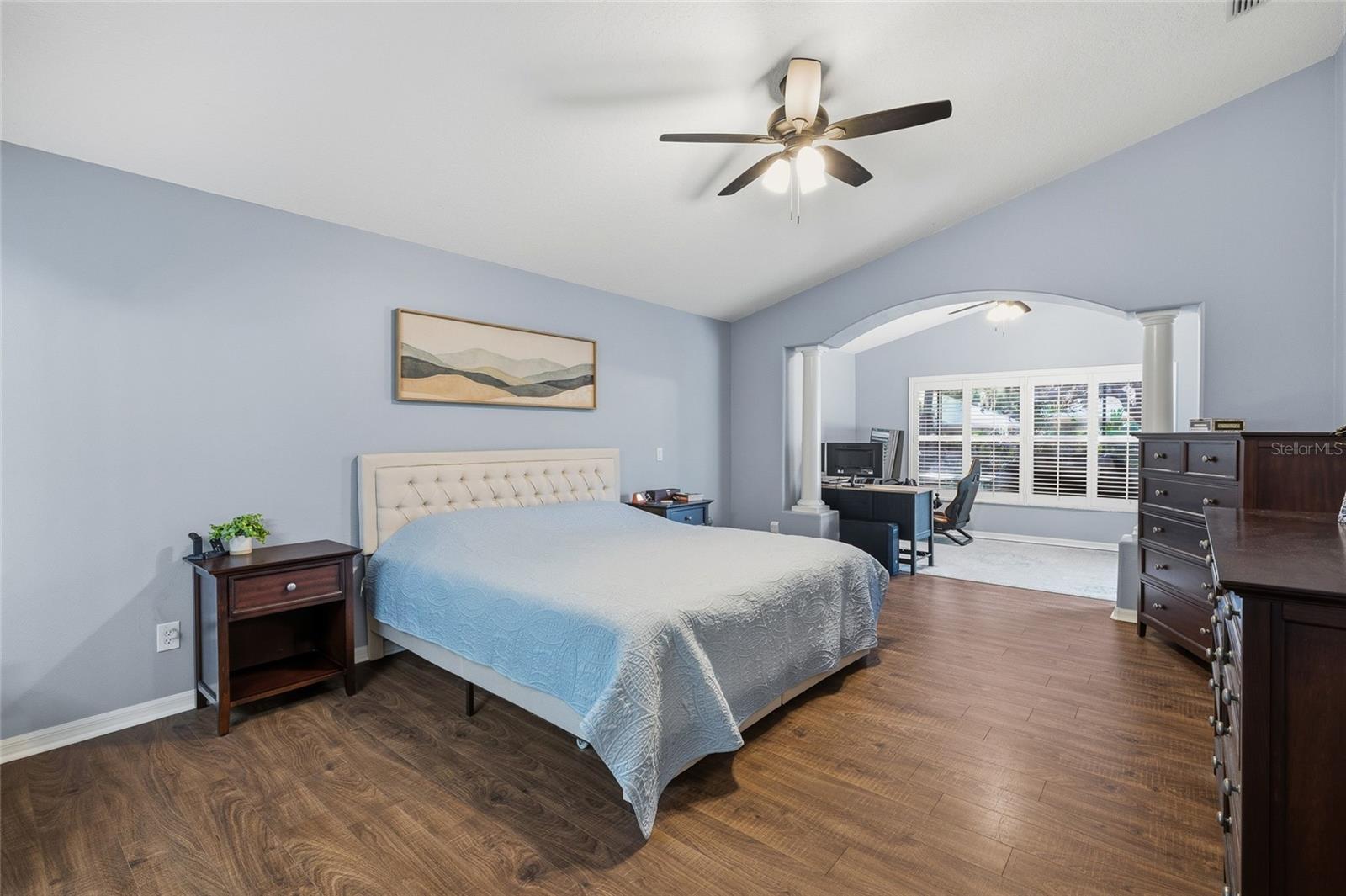 Listing photo id 20 for 6216 Whimbrelwood Drive