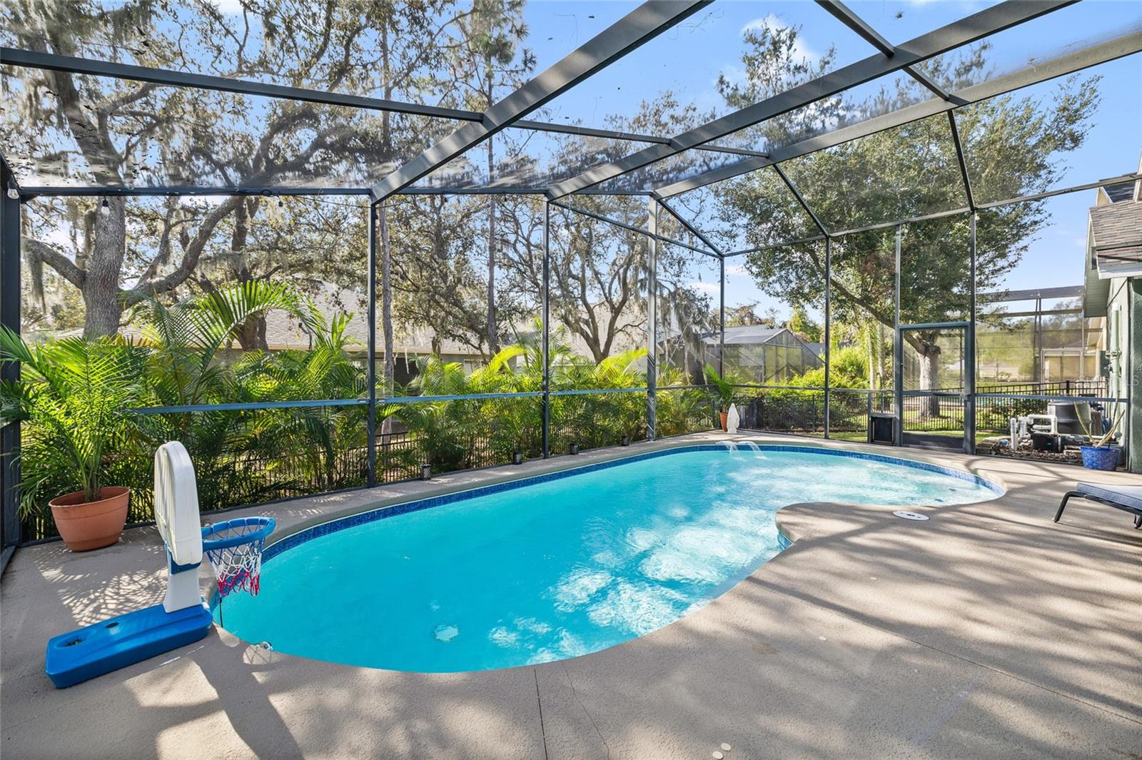 Listing photo id 46 for 6216 Whimbrelwood Drive