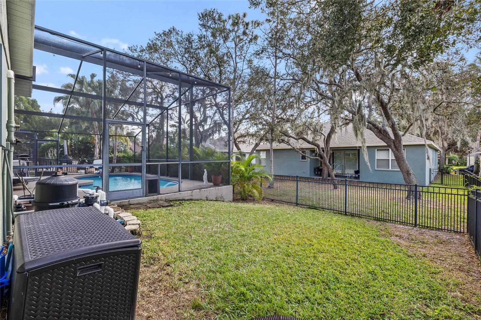 Listing photo id 47 for 6216 Whimbrelwood Drive