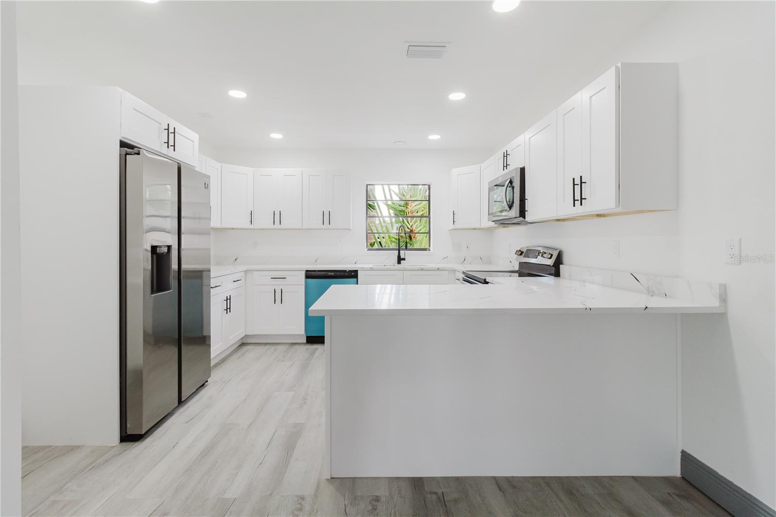 Image 23 of 78 For 3014 Westshore Boulevard